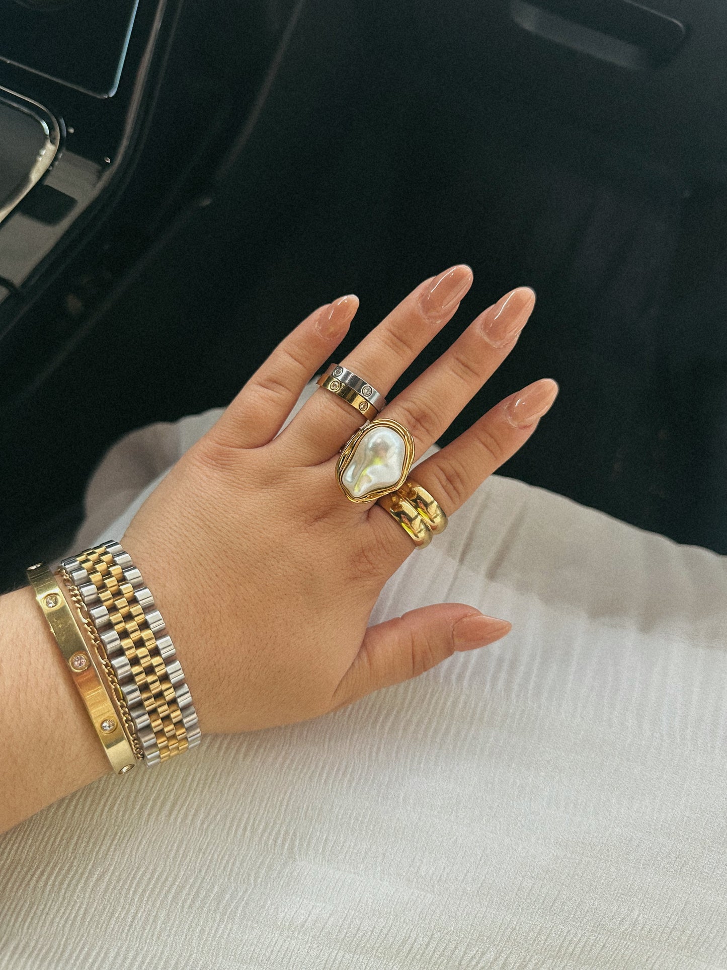 PEARL RING
