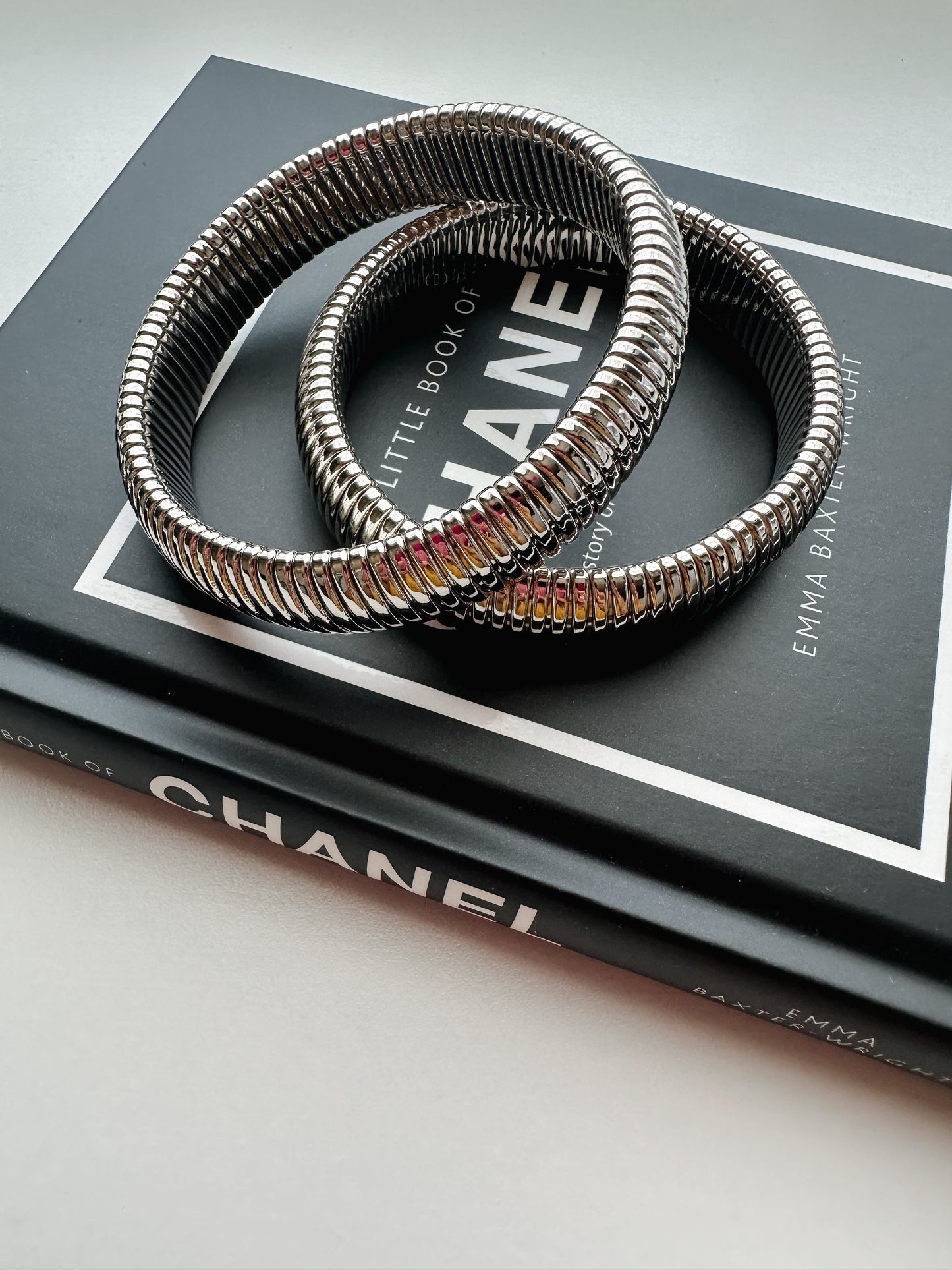 SILVER SNAKE BANGLE