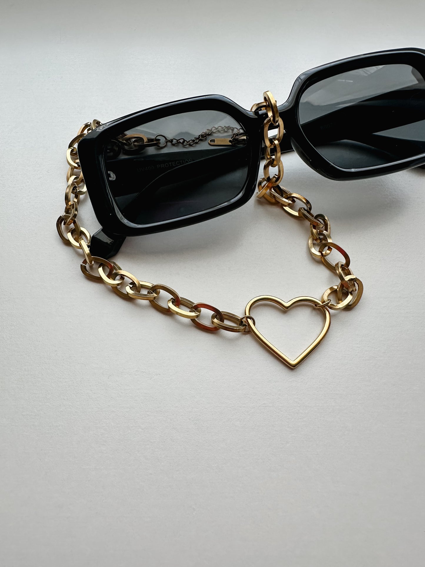 OPEN HEART NECKLACE