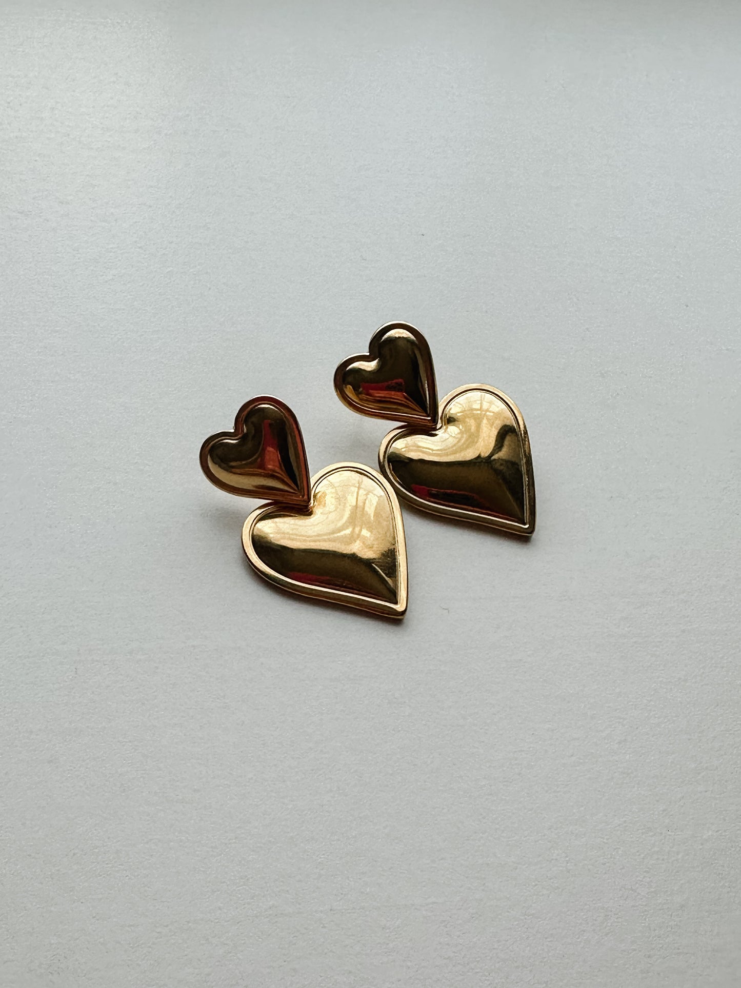 HEART TO HEART EARRINGS