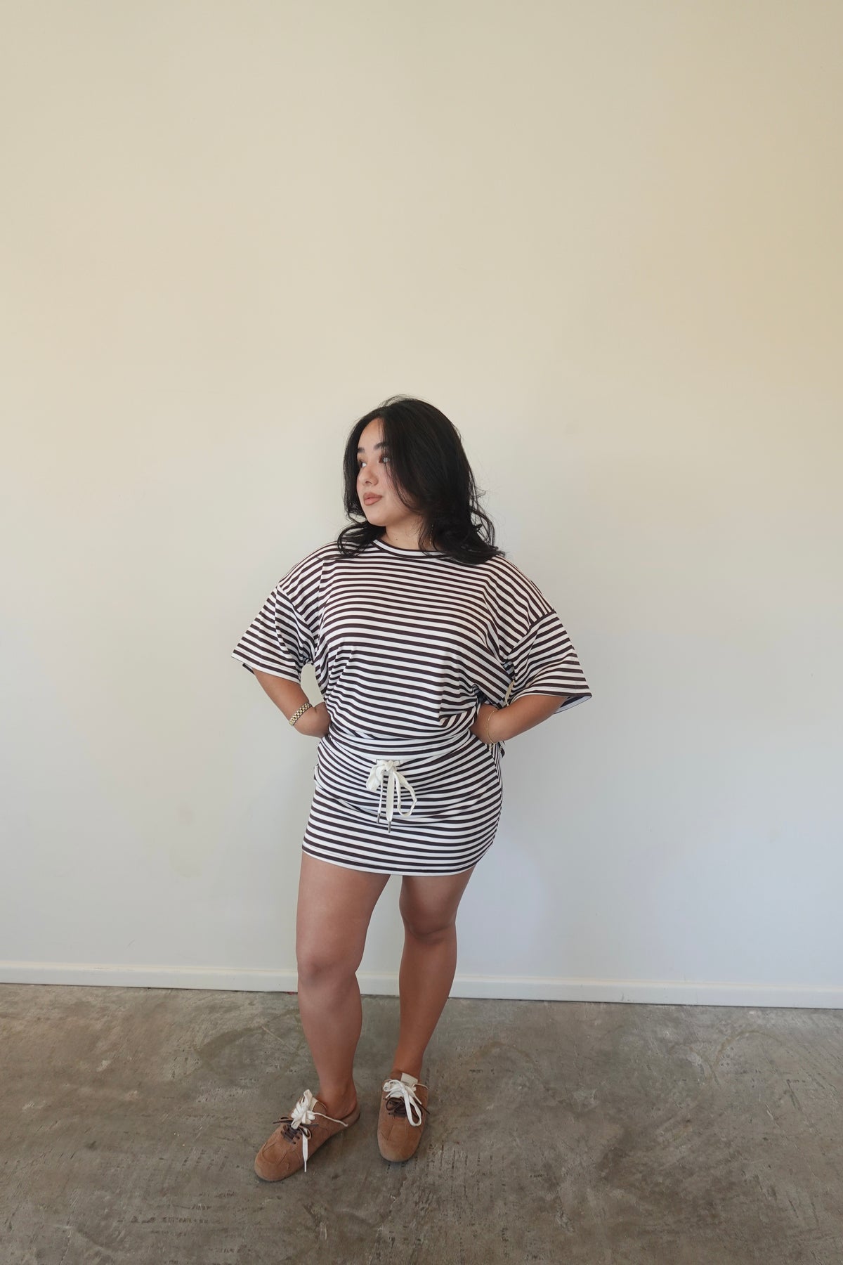 BROWN/WHITE STRIPE SKORT SET