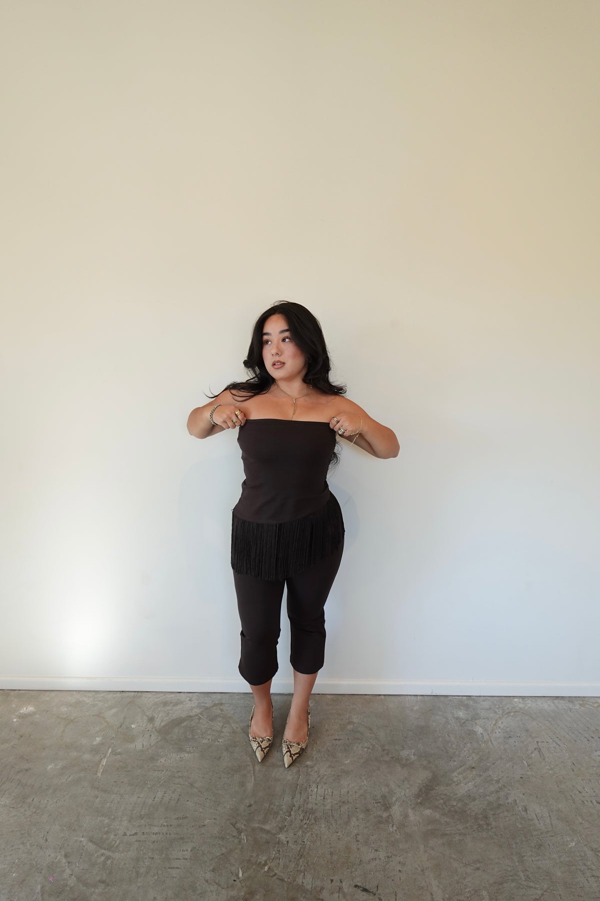 WOVEN FRINGE HEM TUBE TOP