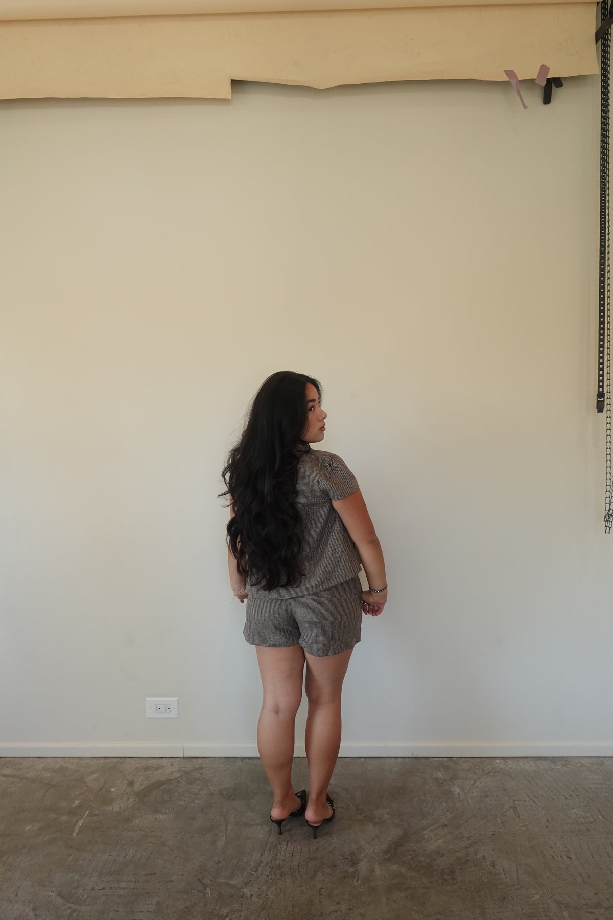 BROWN HOUNDTOOTH TOP AND SHORT SET