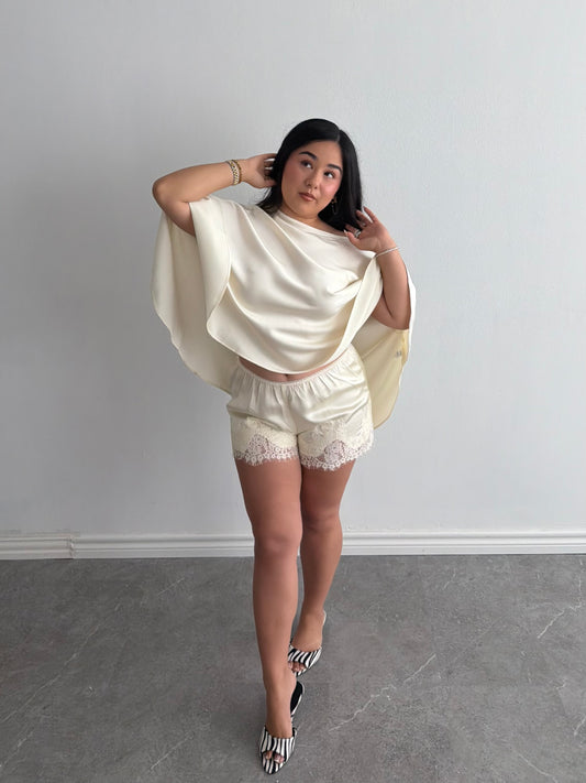 PEARL SATIN LACE SHORTS