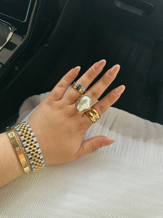 PEARL RING
